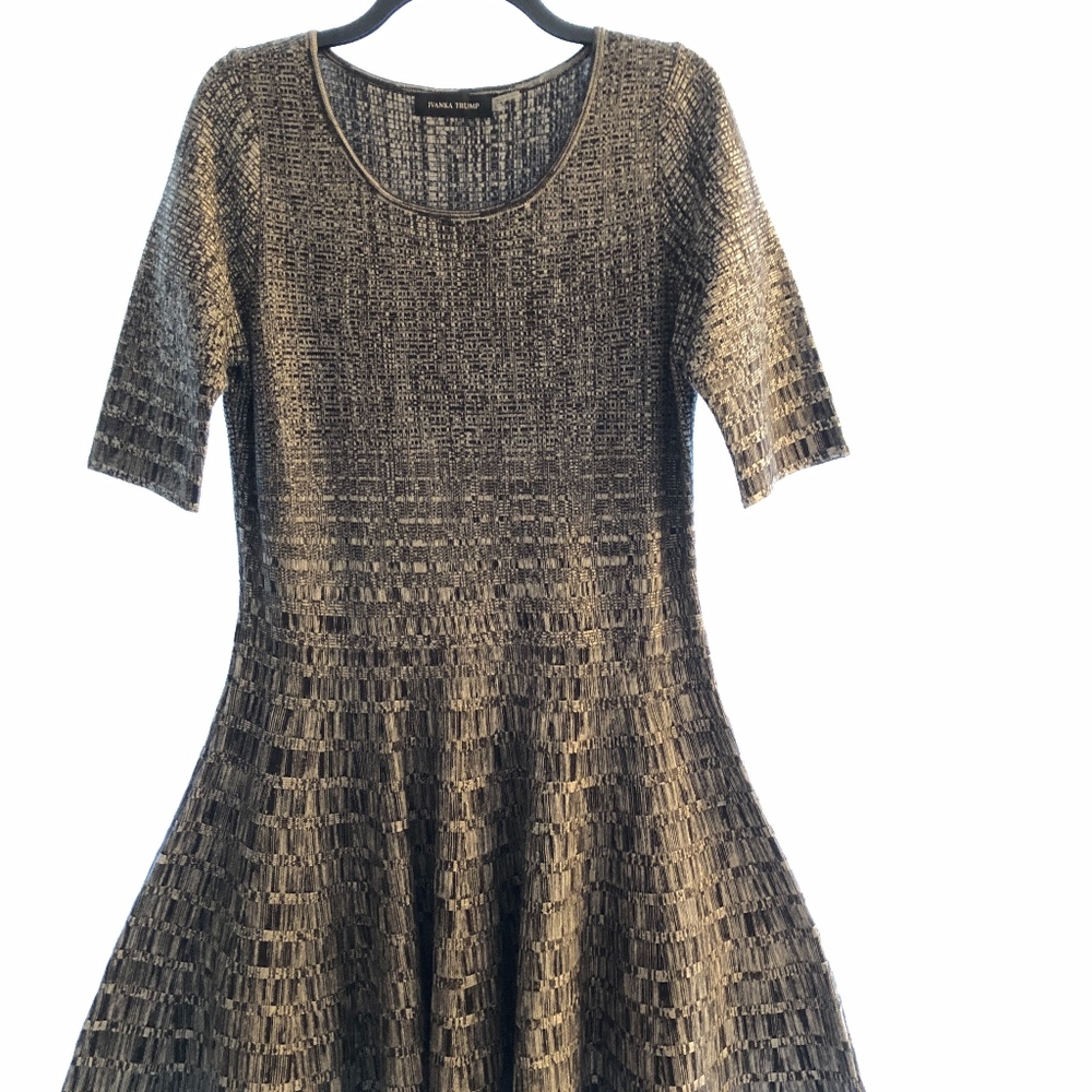 Ivanka Trump Short Sleeve Dress